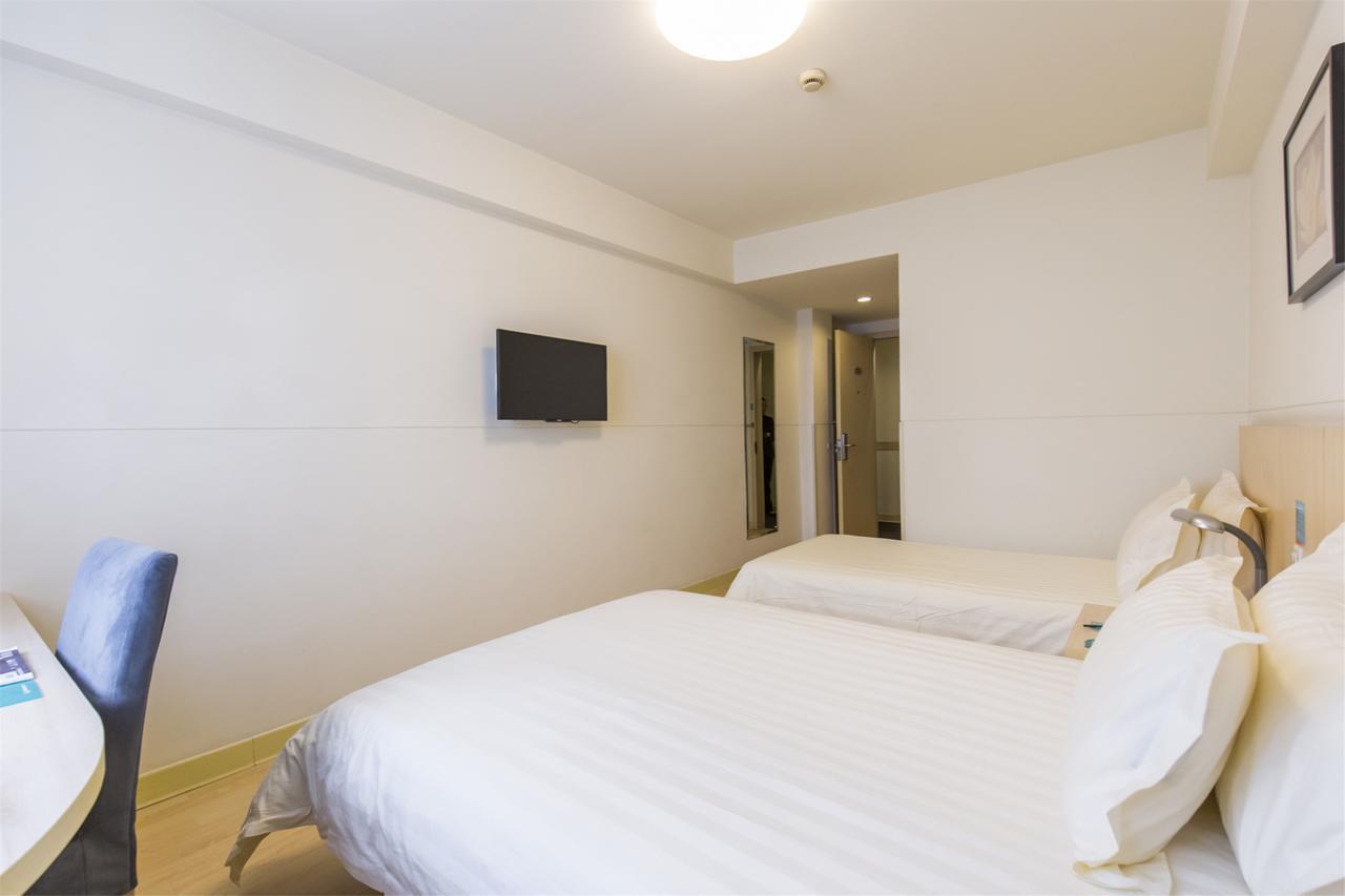 Jinjiang Inn Select Yantai Muping Coach Station Beiguan Ave. Екстер'єр фото