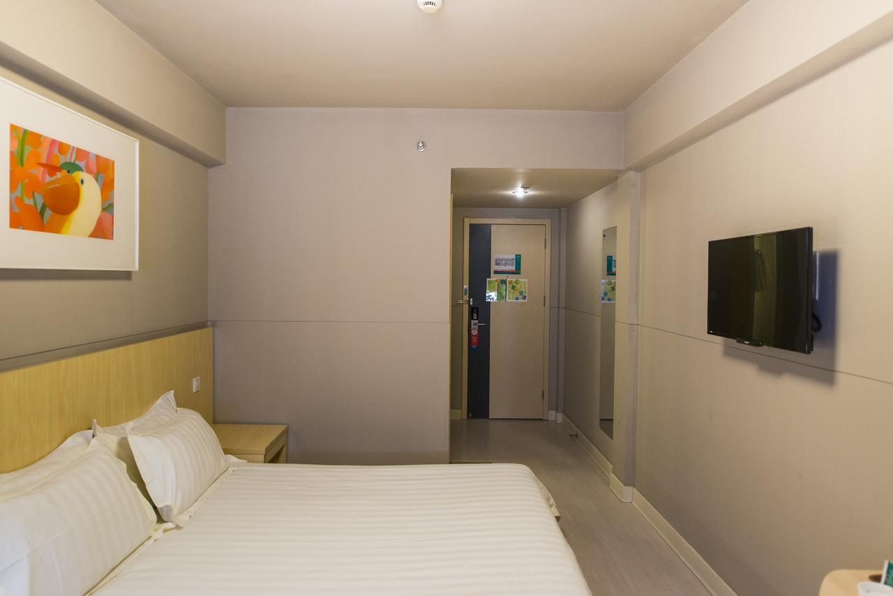 Jinjiang Inn Select Yantai Muping Coach Station Beiguan Ave. Екстер'єр фото