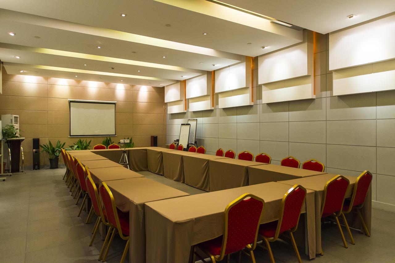 Jinjiang Inn Select Yantai Muping Coach Station Beiguan Ave. Екстер'єр фото
